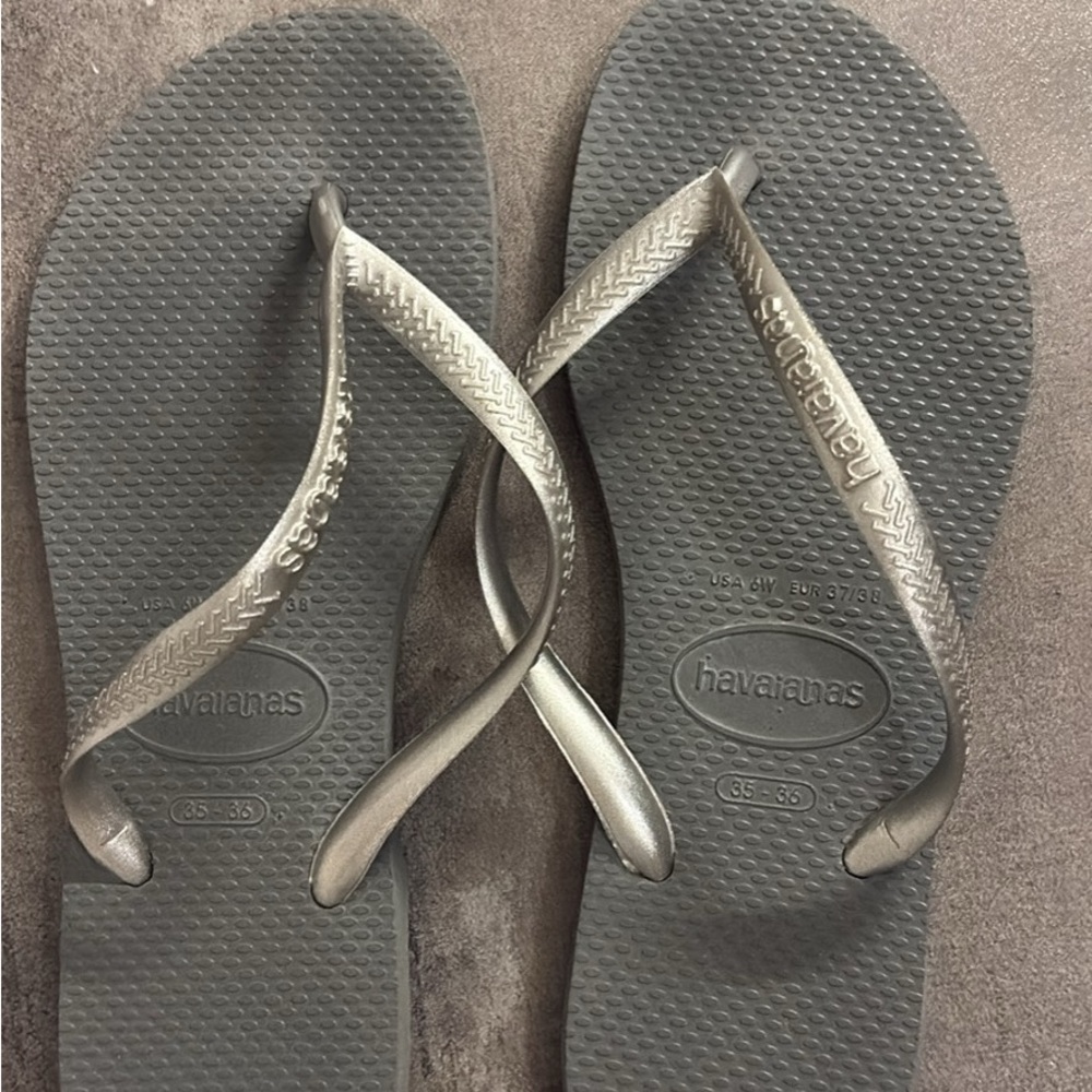 Havaianas Metallic Silver and Gray Flip Flops